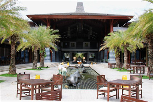 石代鲜疯石锅饭