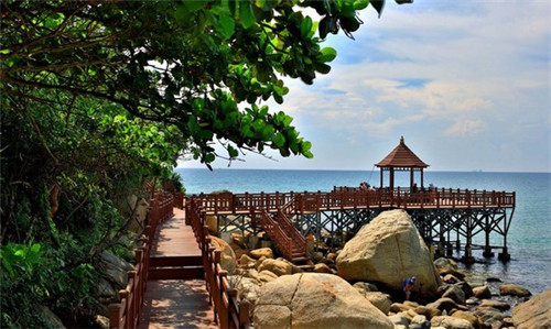 引吭高唱是什么意思（引吭高唱怎么读）